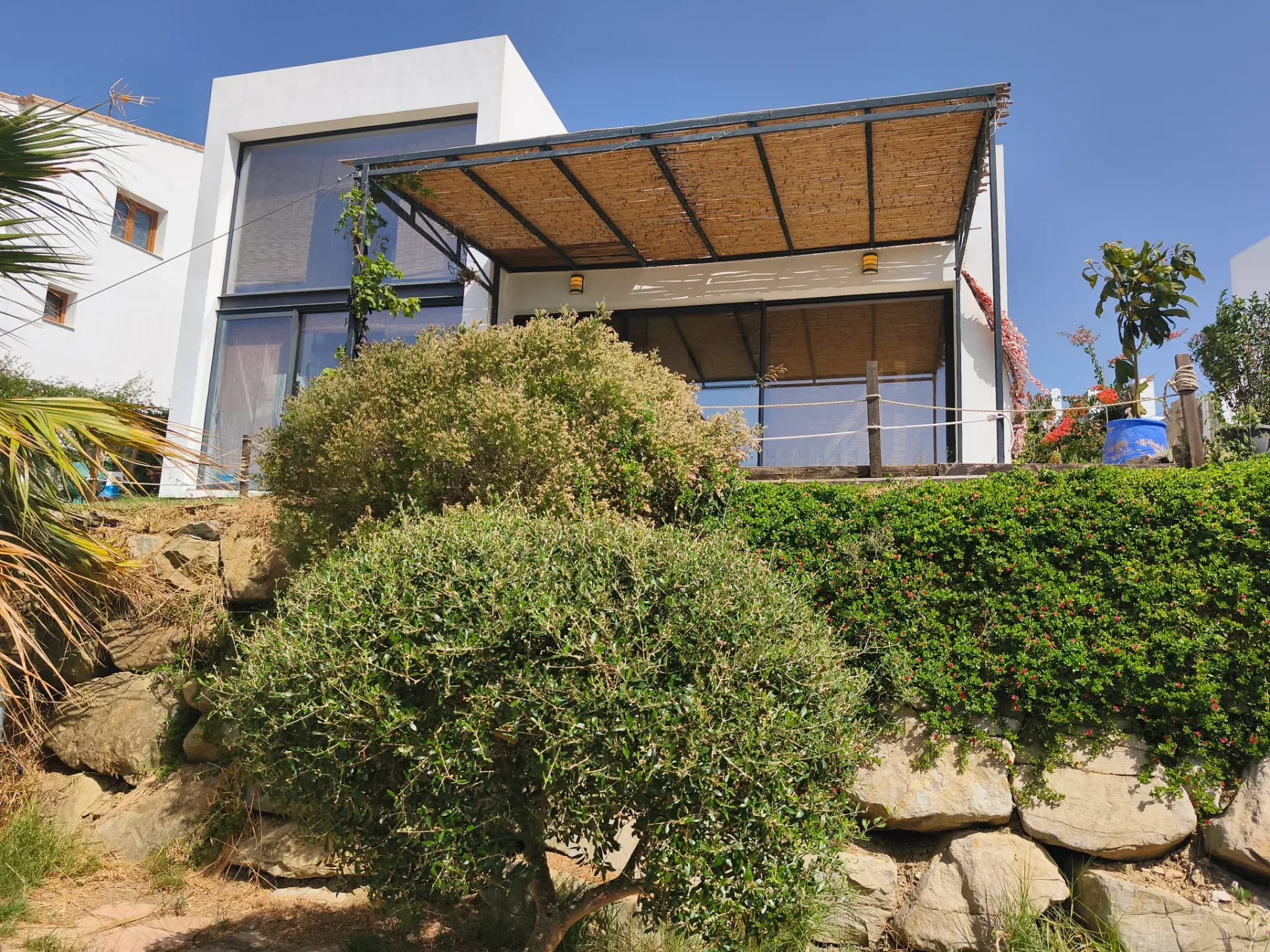 Casa independiente de 100 mt2 & 2 dormitorios en Algeciras- Faro de Punta Carnero 1